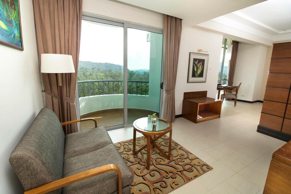 Nilai Springs Resort Hotel Exteriér fotografie