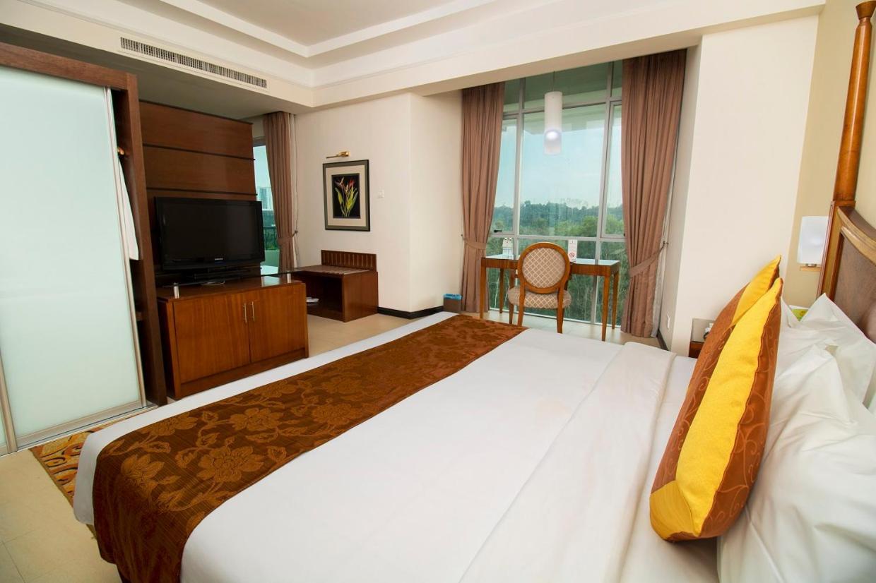 Nilai Springs Resort Hotel Exteriér fotografie